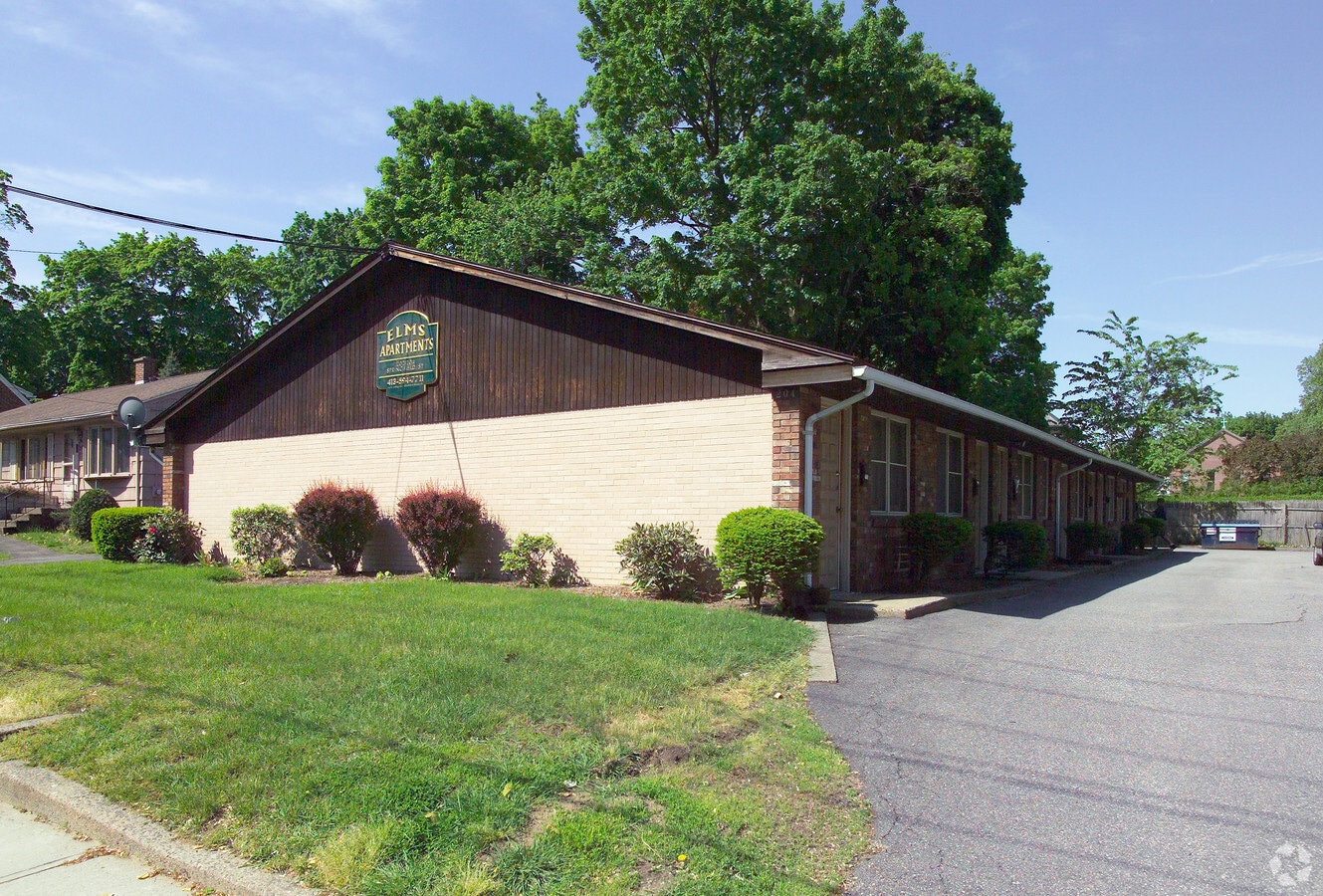 Elms apartments - Elms apartments