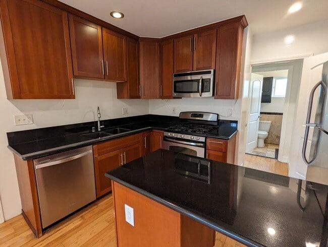 Photo - 1010 Wilton Pl Unit 6