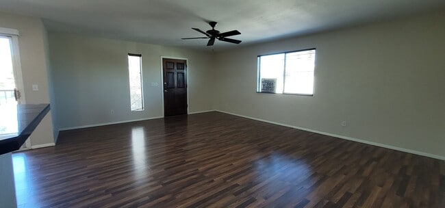 Photo - 14236 N Oakwood Ln Unidad ucoakd