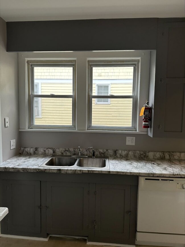 Photo - Two Bedroom House Blocks from Downtown Available Mid-June