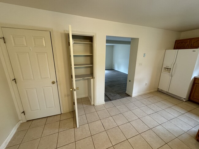Kitchen includes pantry