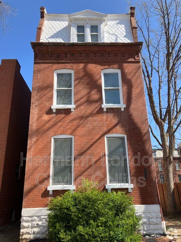 Building Photo - 2023 Lynch St Rental