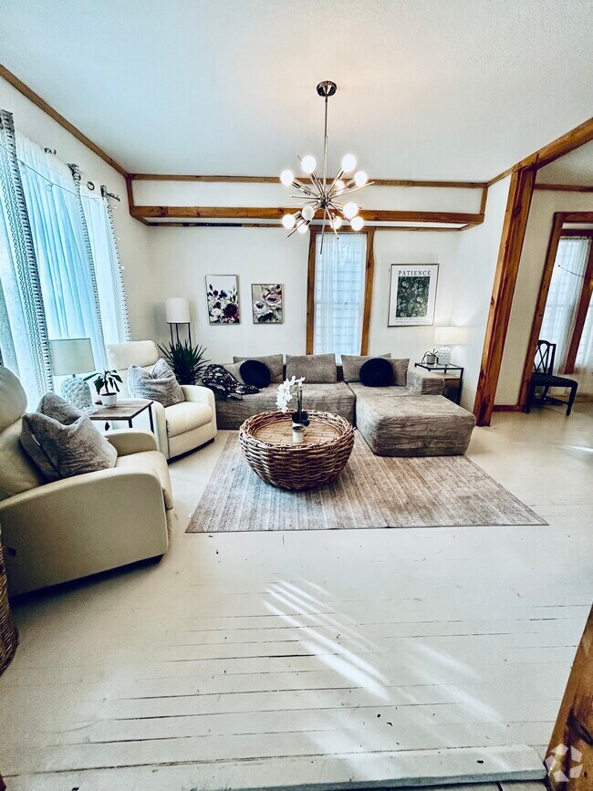 Rentals under 1,000 near Esko MN 3 Rentals