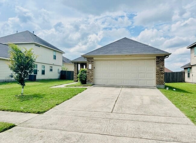 Building Photo - 3415 Maris Way
