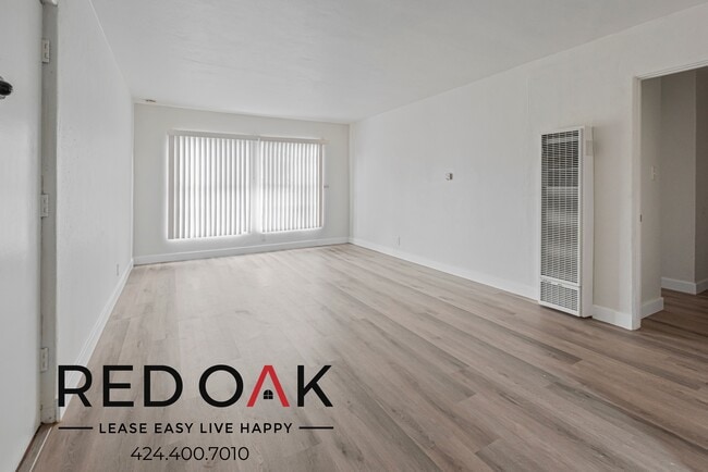 Photo - 3329 W 84th St Unidad 3329 Rental