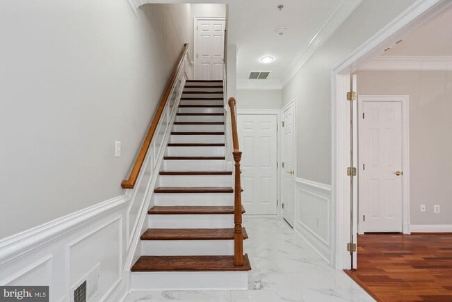 Photo - 27 Alexander St