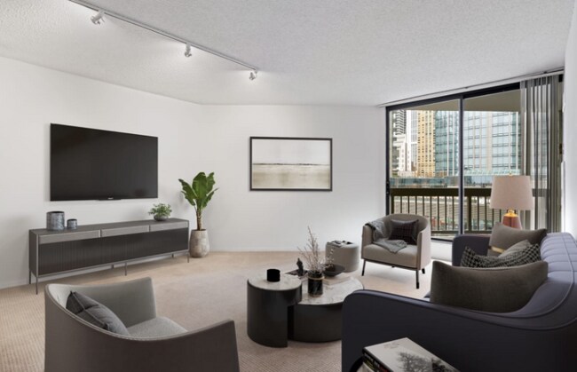 Photo - 750 N Dearborn St