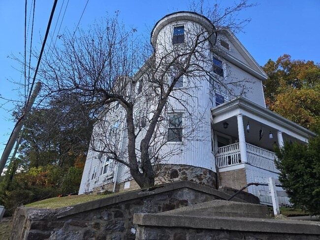 Photo - 197 Chestnut Ave Apartment Unit 2nd floor