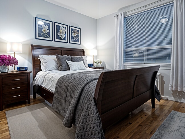 Photo - Oakburn Apartments Unit 1A