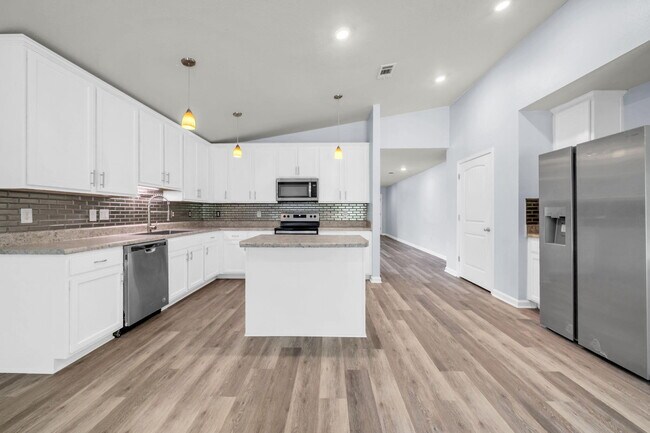 222 Marquis Wy