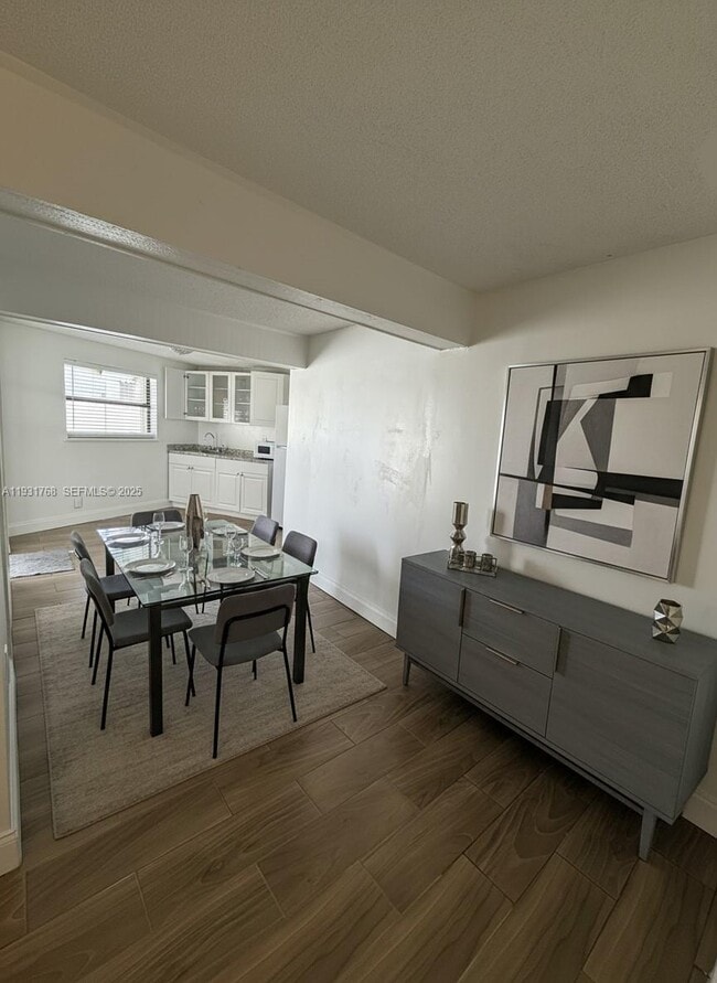 Photo - 2041 NW 35th St Unit B