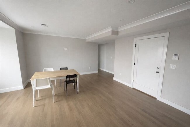 Photo - 13 Greylock Rd Unidad 3