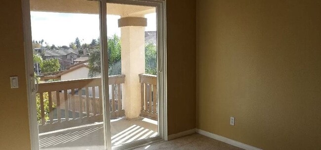 Photo - Lovely 5 Bed/3 Bath Home At Chapman Heights Community!