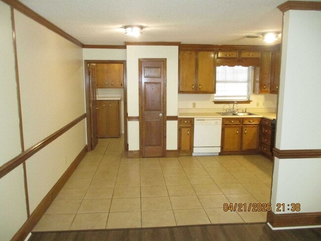 Photo - 103 Acacia Ct