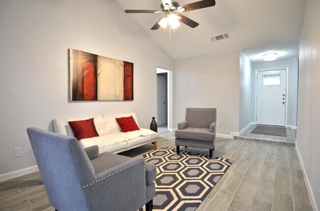 Photo - 16718 Tibet Rd