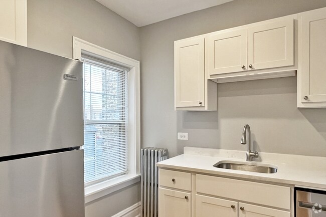 Building Photo - 425-431 N. Humphrey Ave. Rental