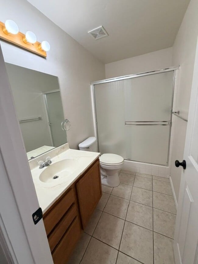 440 Serenity Ct Unit 440 D Triplex