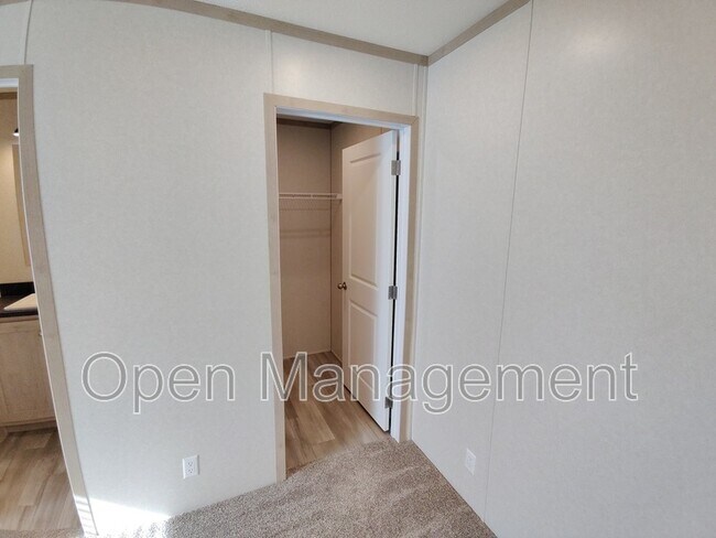 Photo - 120 Terry Blvd