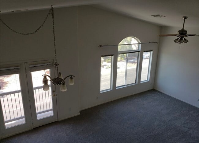 Photo - 3504 Glorious Iris Pl Unidad #1