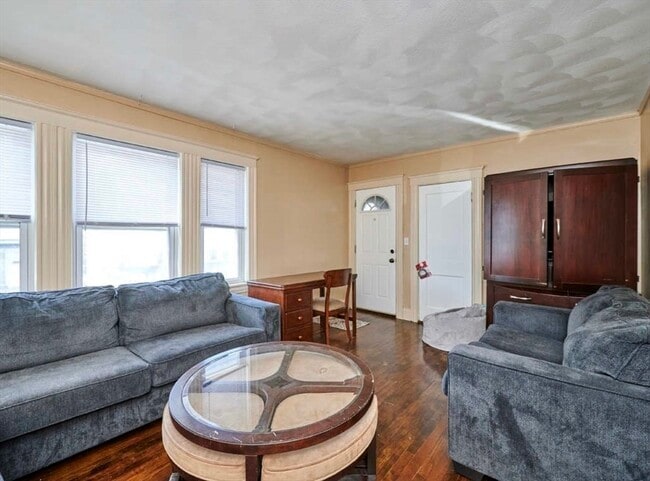 Photo - 53 Fairfax St Unit 1