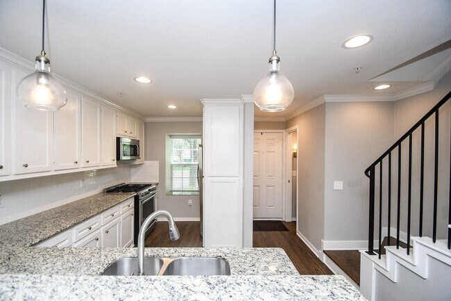 Photo - 2332 Winrock Blvd Unidad 161