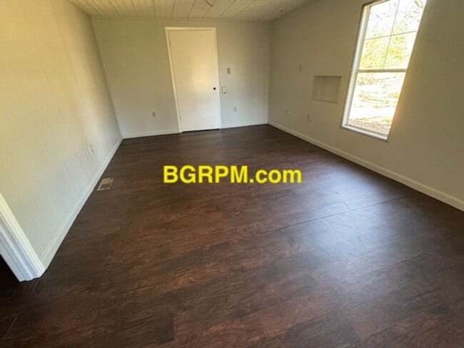 Photo - 4 BD, 2 BA, Home in Cabot