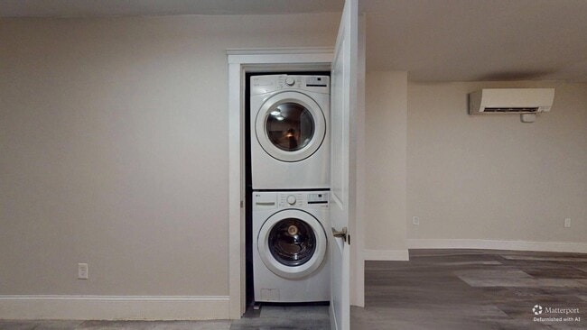 Photo - 108 Meridian St Unit 3