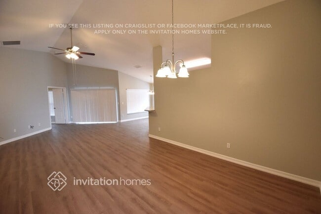 Photo - 16752 Cedar Run Dr