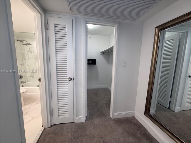 Photo - 5101 Collins Ave Unit 12K