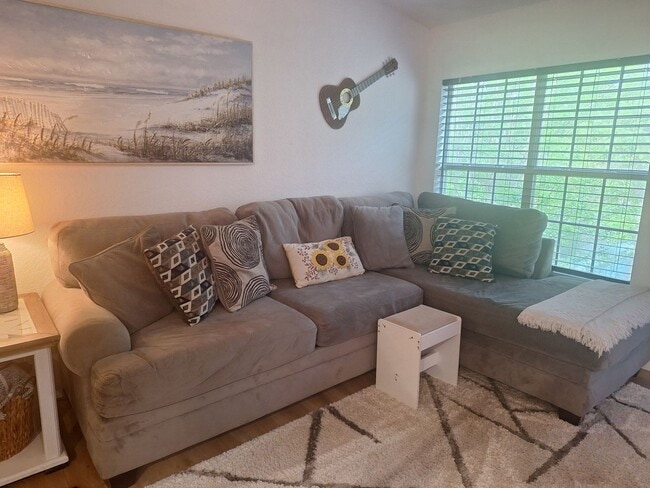 Photo - READY SET GO HOME!  TO THIS 3 BEDROOM 2 BATH CONDO! CALL LINDA PATTI 386.837.2882