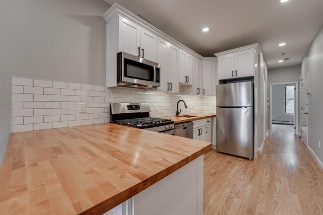 Photo - 813 Park Ave Unit 4