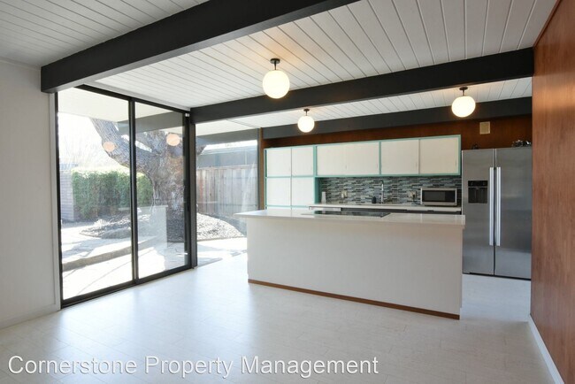 Photo - 4 br, 2 bath House - 1773 Comstock Ln