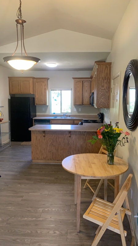 Photo - 412 N Cloverdale Blvd