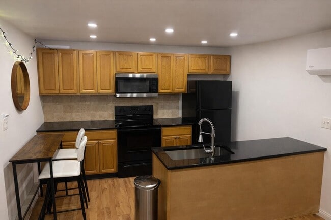 Photo - 940 Old Gravel Pike