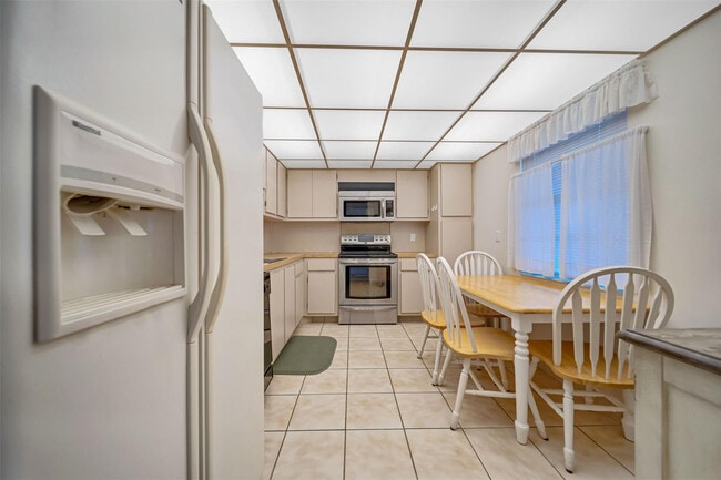 Photo - 801 Cypress Blvd Unit 107c