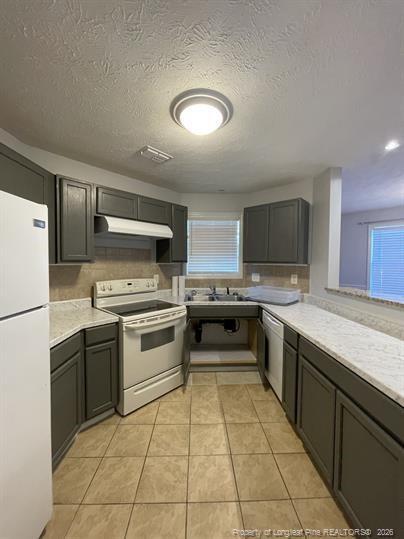 Photo - 979 Stewarts Creek Dr