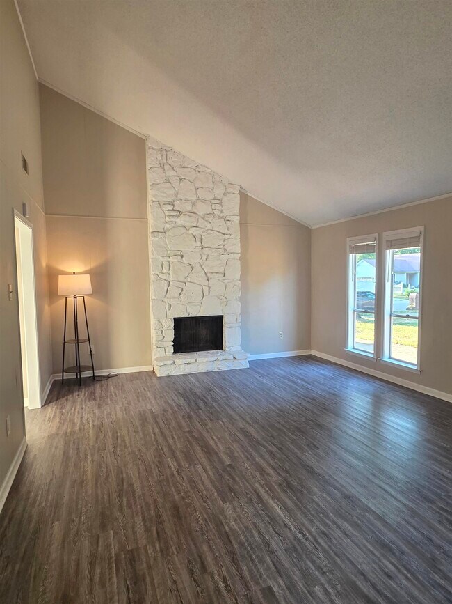 Photo - 4098 Mimosa Hill Ln