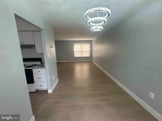 Photo - 104 Willow Turn