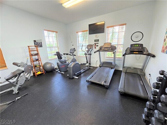 Photo - 3627 Pine Oak Cir