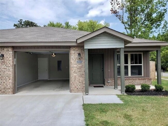 Photo - 1743 E Central St