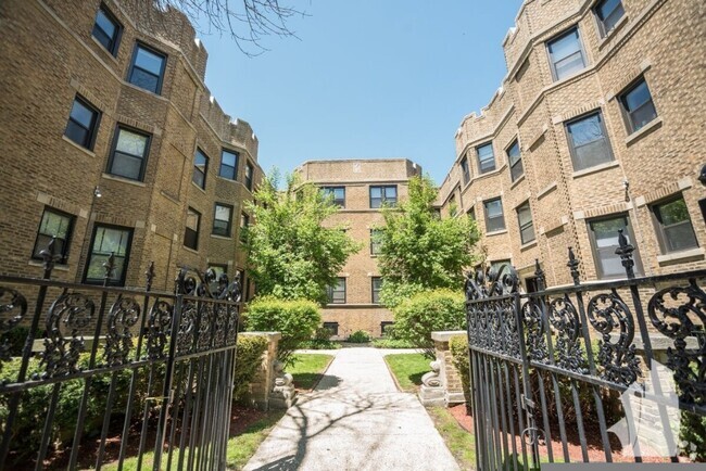 Building Photo - 622 W Stratford Pl Rental