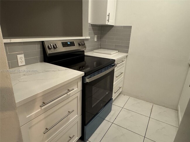 Photo - 2020 NE 51st Ct Unit 106