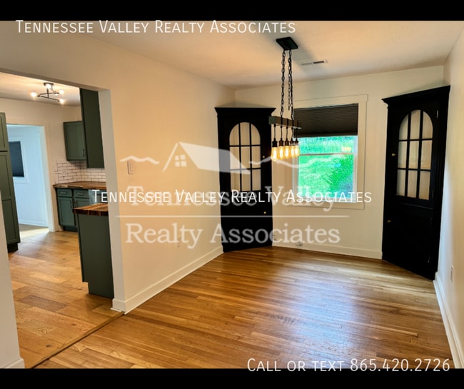 Photo - 3919 Beverly Pl