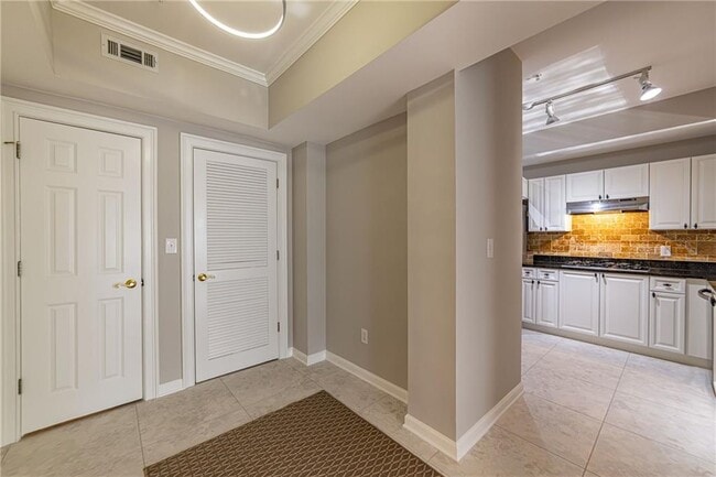 Photo - 3275 Lenox Rd NE Unit 214