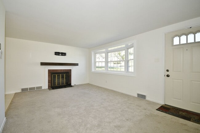 Photo - Charming 3-Bedroom/2-Bathroom Home in White Hall