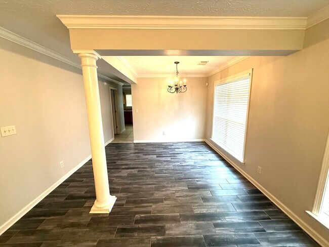 Photo - ** 3 Bed 2 Bath located in Ryan Ridge ** Call 334-366-9198 to schedule a self tour