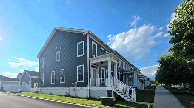 Photo - 4bed-3.5bath home in the Town of Whitehalll