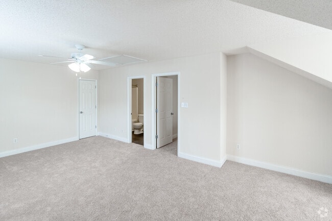 2BR,2BA -1,025SF - Haven at Research Triangle Park