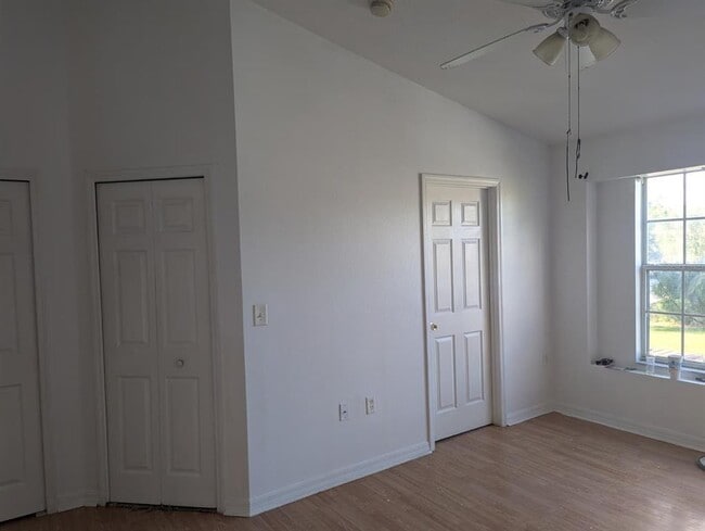 Photo - 604 Captiva Cir