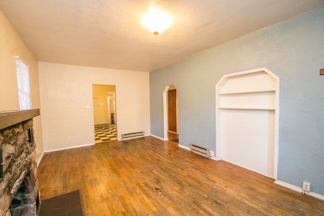 Photo - 2311 Spruce St Unit 01